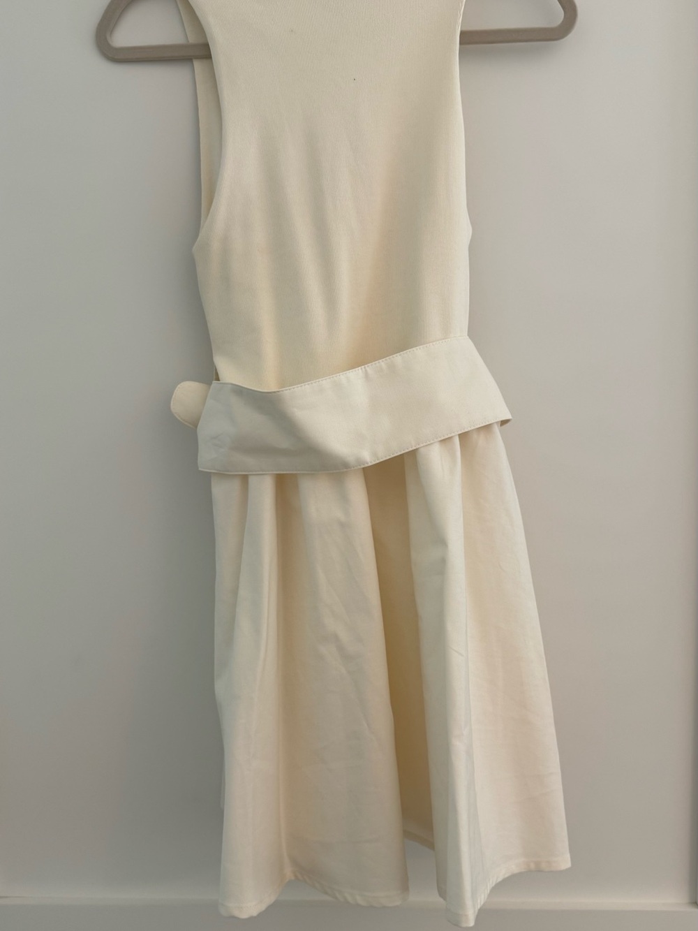 Zara dress - Picture 3 of 3